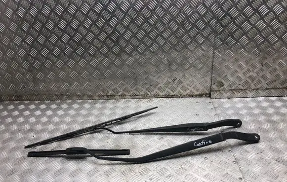 Chevrolet Captiva Windshield/front glass wiper blade 