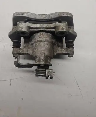 Ford Mustang VI Rear brake caliper 23611