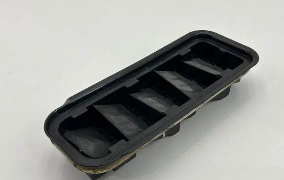 Volvo XC40 Quarter panel pressure vent 31449325