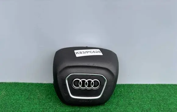 Audi A3 S3 8V Steering wheel airbag cover 62670230