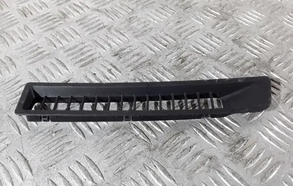 Toyota RAV 4 (XA50) Dashboard air vent grill cover trim 5598142030
