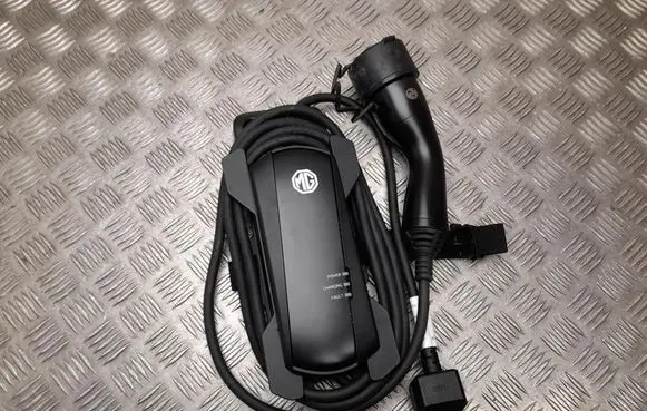 MG ZS Electric car charging cable 10905741