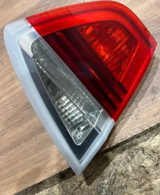 BMW 3 E90 E91 Tailgate rear/tail lights 6937459