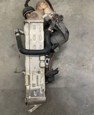 BMW 3 F30 F35 F31 EGR valve cooler 8476993