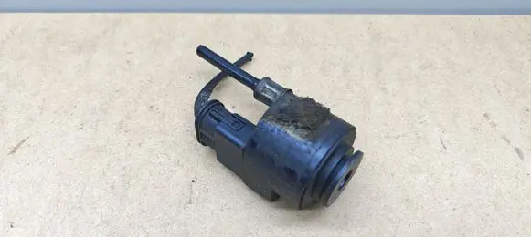 BMW 3 E90 E91 Fuel filter heater 8509766