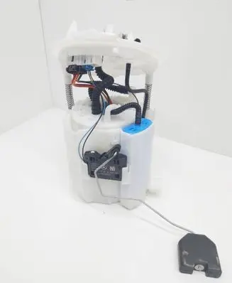 Mercedes-Benz C W205 In-tank fuel pump A2054704900 1000F34270