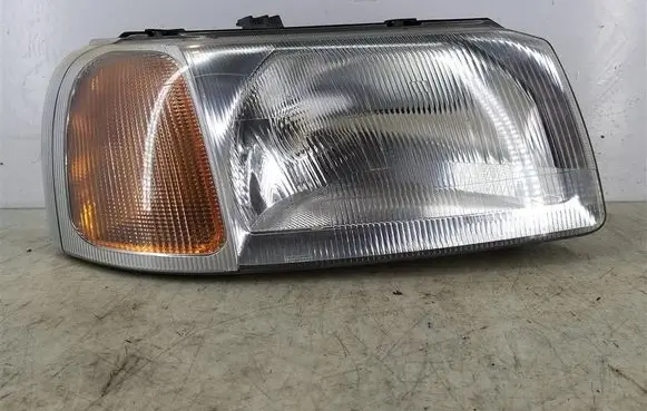 Land Rover Freelander Headlight/headlamp 
