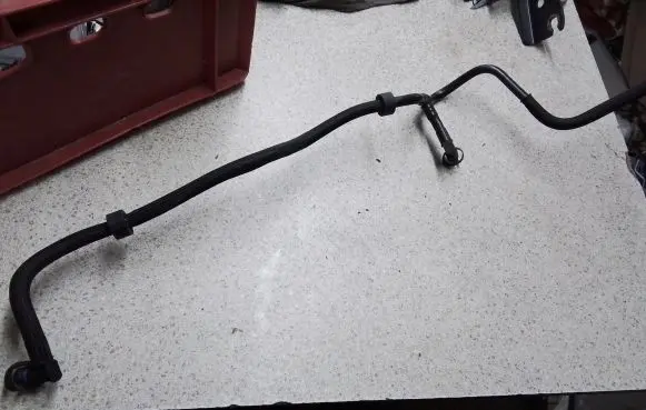BMW M5 Breather hose/pipe 7847238