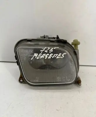 Mercedes-Benz E W210 Front fog light A2108200256 070199 0305050002