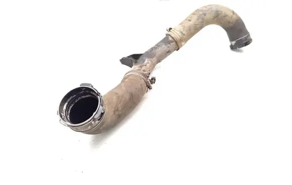 Nissan NV400 Intercooler hose/pipe 144600588R