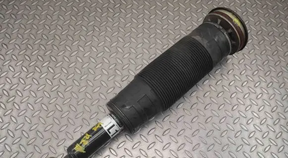 Mercedes-Benz S W221 Air suspension front shock absorber A2213204313 2213204313