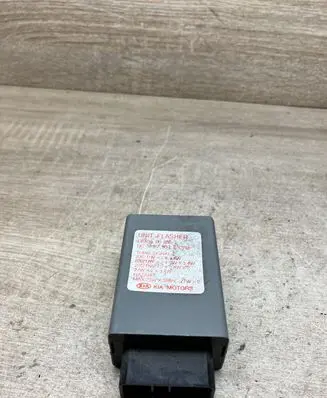 KIA Carnival Other control units/modules 0K60A66830A