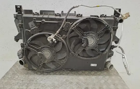 Peugeot Boxer Radiator set 1347700080 1358012080 1361235080