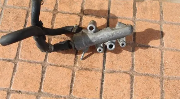 Opel Vectra C Fuel distributor 55188200