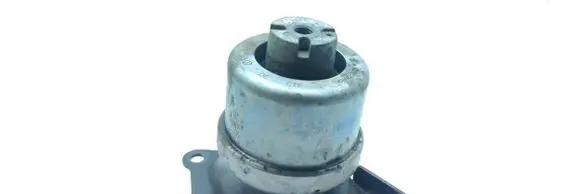 Volkswagen Transporter - Caravelle T5 Engine mount bracket 7H0199256H