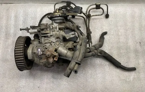 Fiat Ulysse Fuel injection high pressure pump 1047453861 MD325593