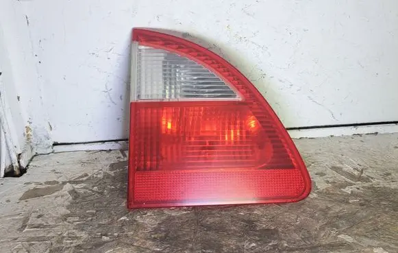 Ford Galaxy Tailgate rear/tail lights 7M5945093B