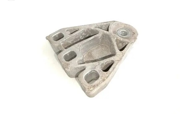 Volkswagen Transporter - Caravelle T5 Engine mounting bracket 7E0199207