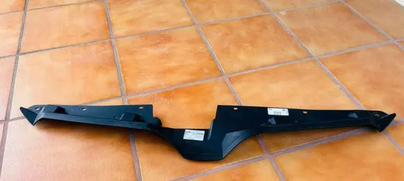 Skoda Yeti (5L) Top upper radiator support slam panel 5L0853343