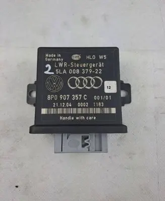 Audi A3 S3 8P Light module LCM 8P0907357C 5LA00837922