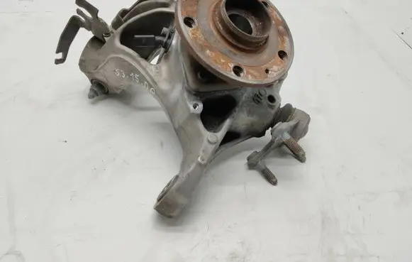 Audi A3 S3 8V Front wheel hub 5Q0407258A