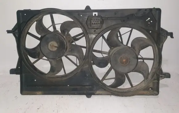 Ford Focus Fan set 3135103332