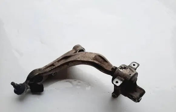 Infiniti FX Front lower control arm/wishbone