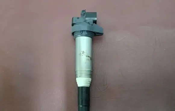 BMW 2 F22 F23 High voltage ignition coil 7594596 12137594596
