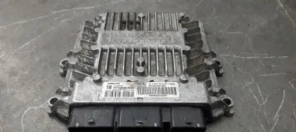 Peugeot 807 Engine control unit/module ECU 5WS40320ET