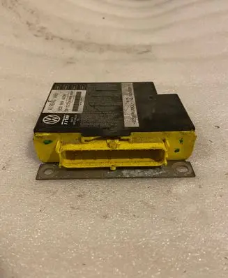 Volkswagen PASSAT B6 Airbag control unit/module 3C0909605M 391125