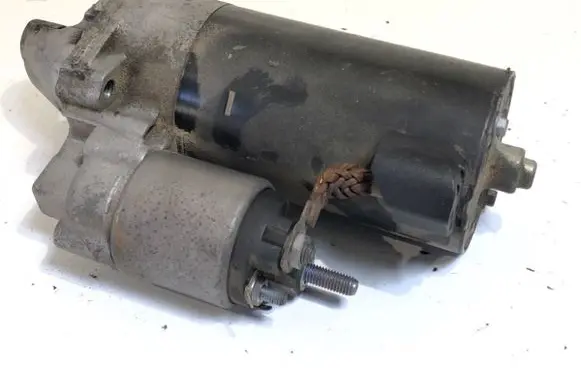 Mercedes-Benz E W212 Starter motor 0001149400