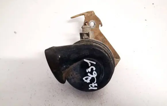 Volkswagen PASSAT B6 Horn signal e100209