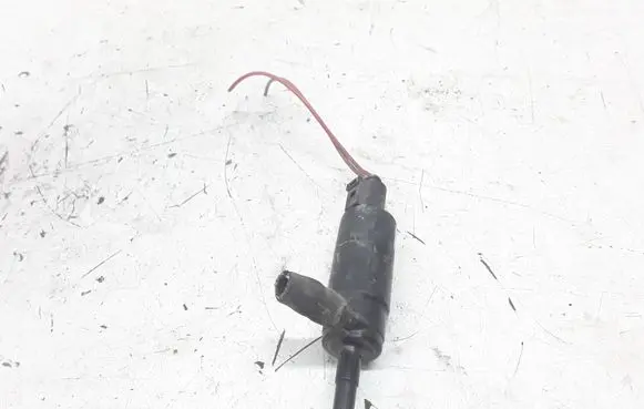Audi A6 S6 C5 4B Headlight washer pump 3B0955681A