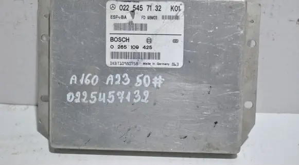 Mercedes-Benz A W168 Engine control unit/module 0225457132