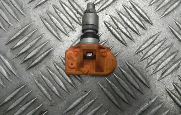 BMW 5 F10 F11 Tire pressure sensor UVS4040