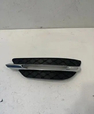 Mercedes-Benz C W204 Front bumper lower grill A2048803324