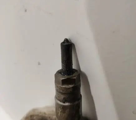 Renault Megane II Fuel injector 8200100272