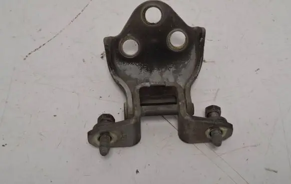 Volvo S40, V40 Front door lower hinge 