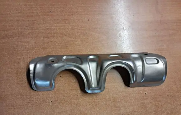 Mercedes-Benz SL R107 Exhaust heat shield 107.116