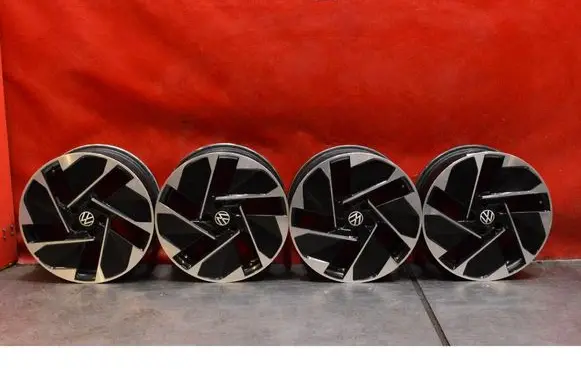 Volkswagen ID.3 R18 alloy rim 10A601025C