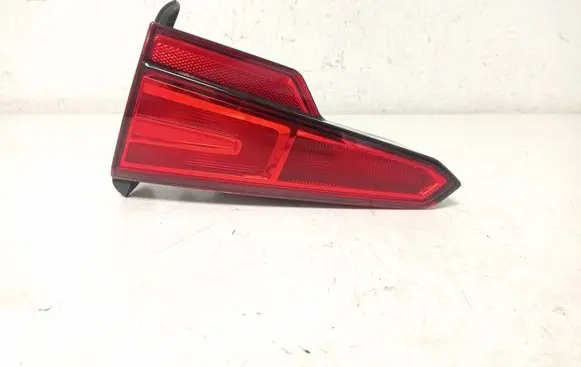 Audi A4 S4 B9 Tailgate rear/tail lights 8W5945076A