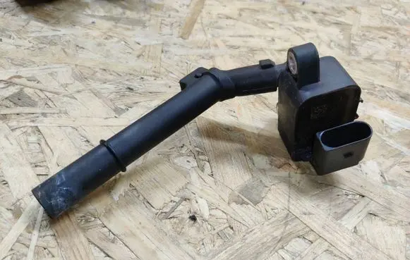 Mercedes-Benz B W246 W242 High voltage ignition coil A2709060500