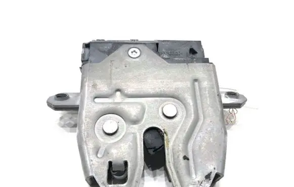 Volvo V60 Tailgate exterior lock 31440240