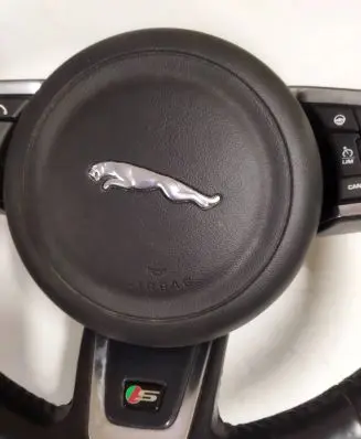 Jaguar F-Pace Steering wheel HK8M3F563CA8PVJ