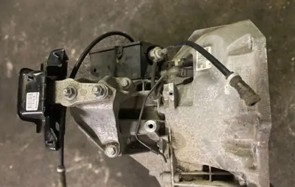 Ford Fiesta Manual 6 speed gearbox CV6R7002PF