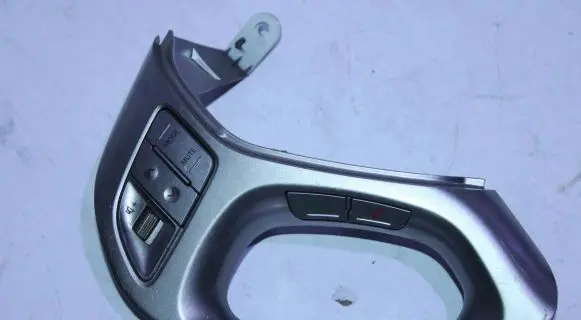 Hyundai ix35 Steering wheel buttons/switches 
