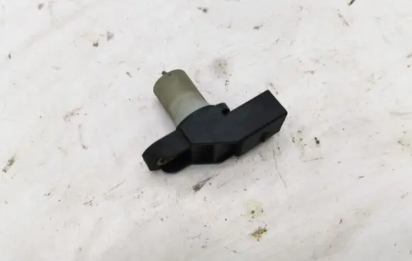 BMW 5 E60 E61 Camshaft speed sensor 079922183