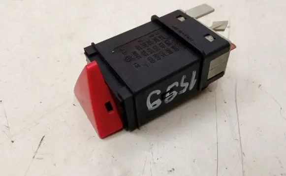 Volkswagen Polo III 6N 6N2 6NF Hazard light switch 6N0953235