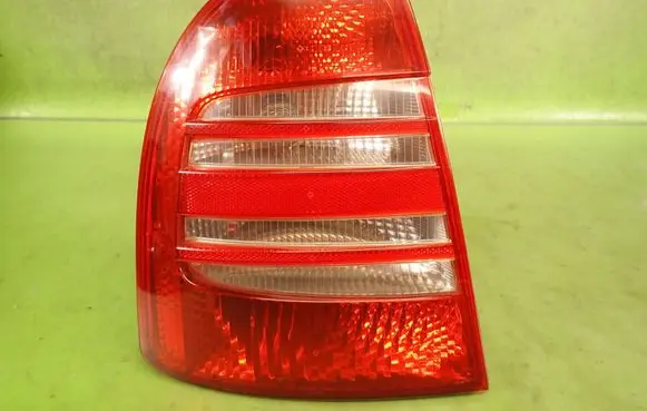 Skoda Superb B5 (3U) Rear/tail lights 3U5945095