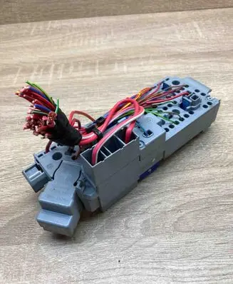 BMW 7 G11 G12 Fuse module 9350313 935031303